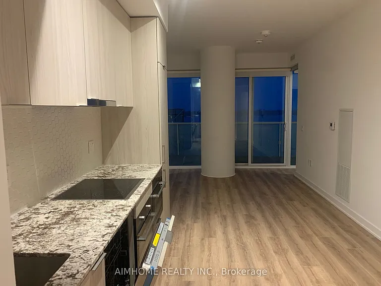 15 Queens Quay E #1603 — Photo 5