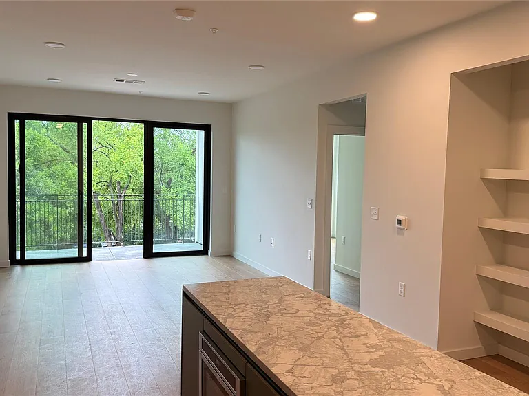 2209 S 1st St #322 — Photo 14