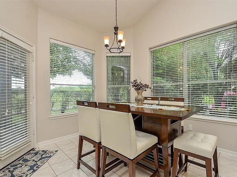1306 Ventura Canyon Dr — Photo 13