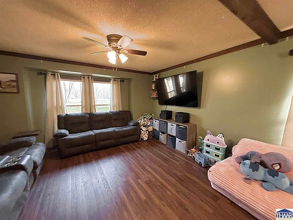 4th image of 8738 N Lake Rd