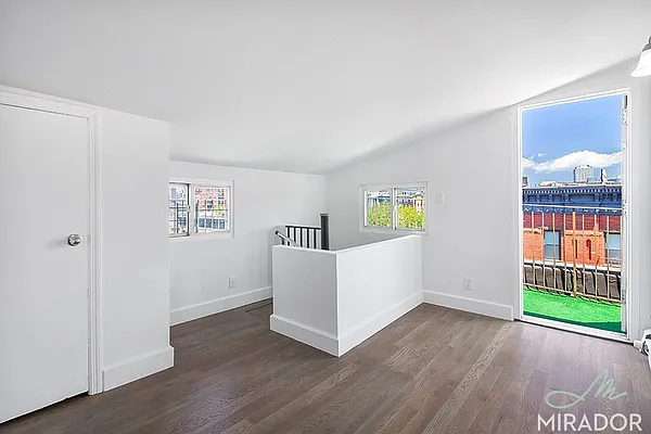 Rented by Mirador Real Estate | media 25