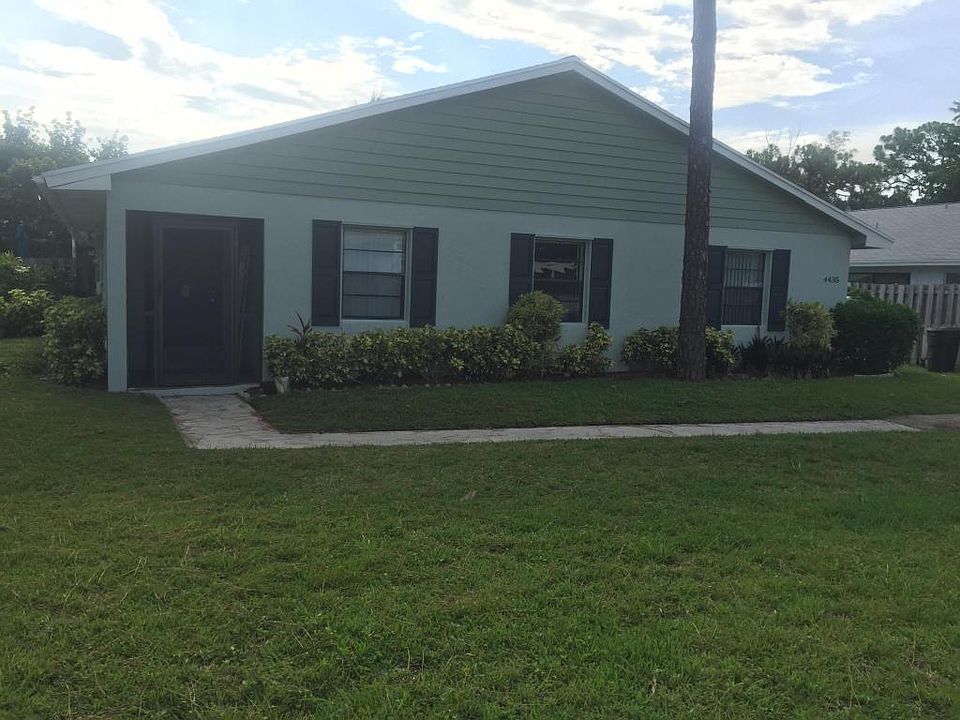 1st image of 4435 Walden Cir