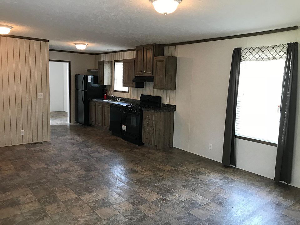 2nd image of 308 Caesar St #124
