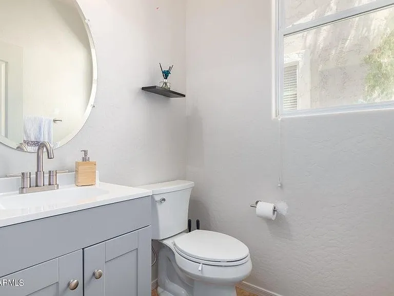 10056 E Isleta Ave — Photo 14