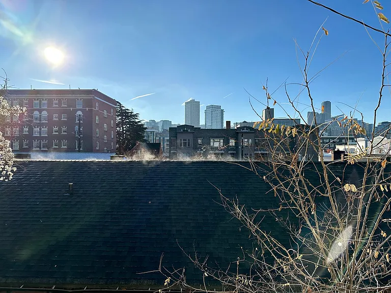 1712 Boylston Ave — Photo 15