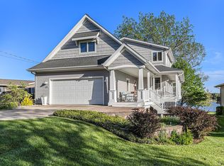 307 Nottingham Dr, Brooklyn, MI 49230