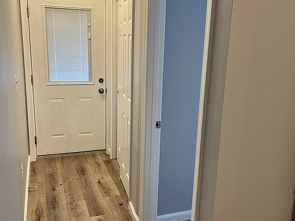 4th image of 1709 E St NE