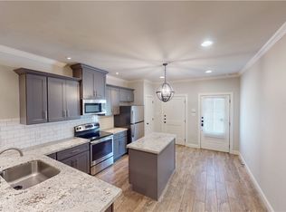 203 Brentwood Dr E APT 44, College Station, TX 77840