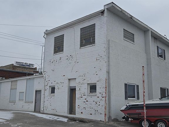 5th image of 113 S Wapello St