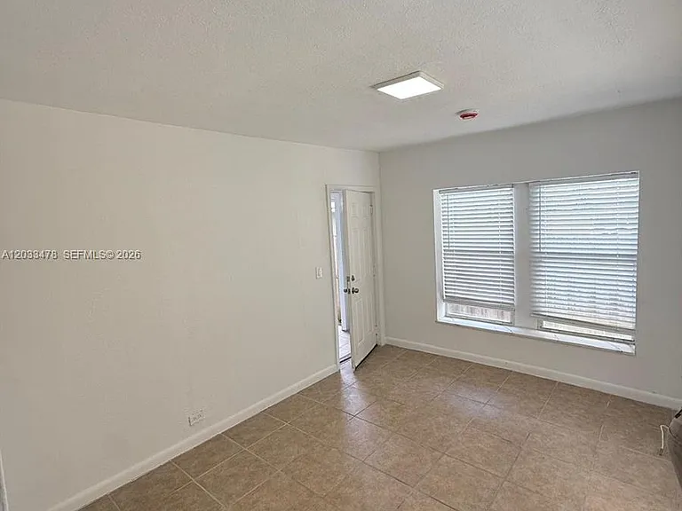 1612 Harrison St #5 — Photo 14