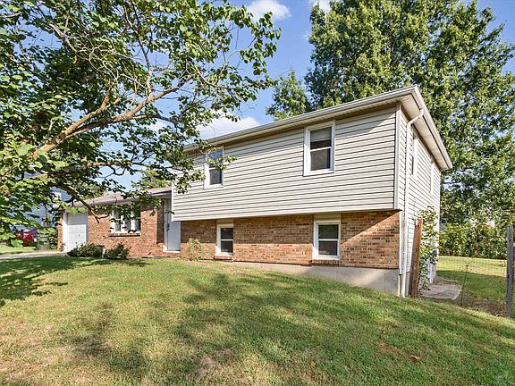 2nd image of 2435 E Alan Cir