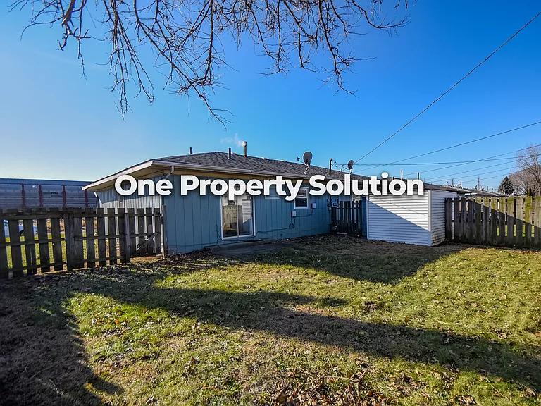 1335 E Logan St #1335 — Photo 15