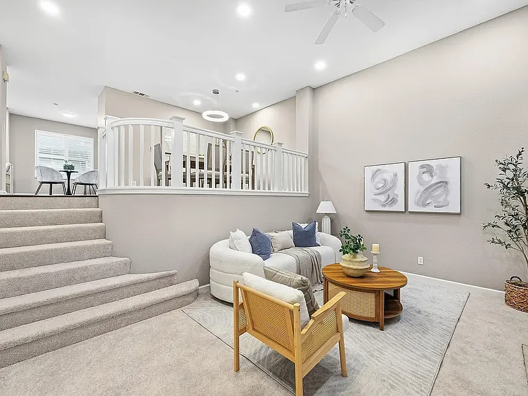 4813 Boxwood Way #120 — Photo 3