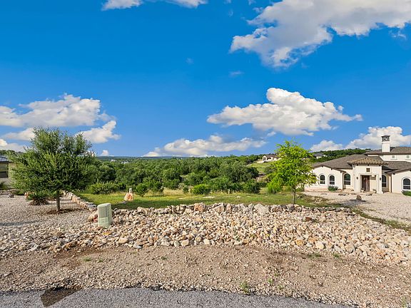 3rd image of 364 Butternut Way LOT 1940