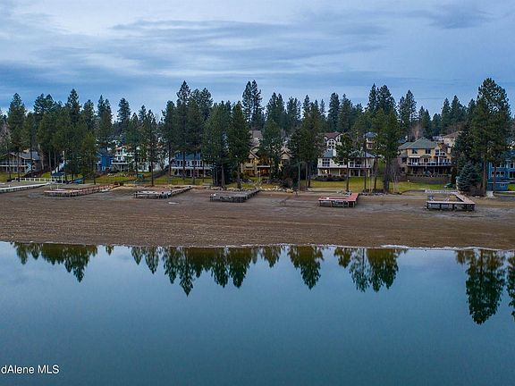 3rd image of 5619 E Shoreline Dr