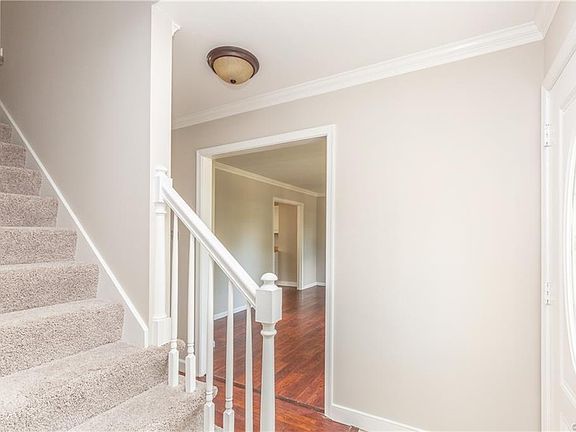 3rd image of 13210 Echo Ridge Dr