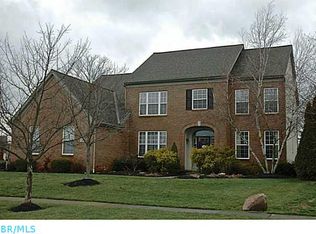 7765 Hawks Nest Dr, Dublin, OH 43017