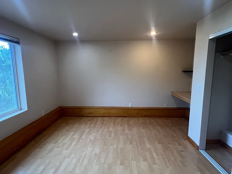 55 Meadowbrook Dr — Photo 9