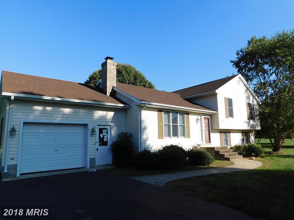 1st image of 101 Brickhouse Dr
