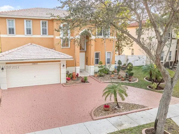 13452 SW 21st St, Miramar, FL 33027