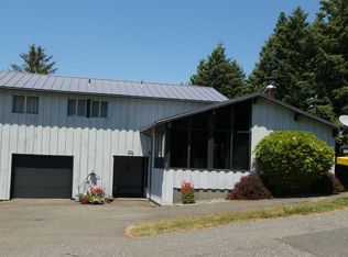 94325 Coldiron Hill Rd, Gold Beach, OR 97444