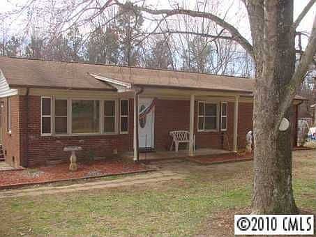 1st image of 312 Costner Dr