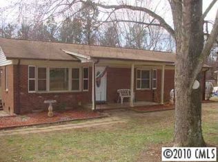 312 Costner Dr, Bessemer City, NC 28016