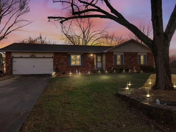 2240 W Alta Street, Springfield, MO 65810