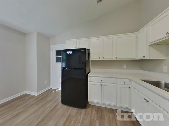 5th image of 6617 Flat Rock Dr