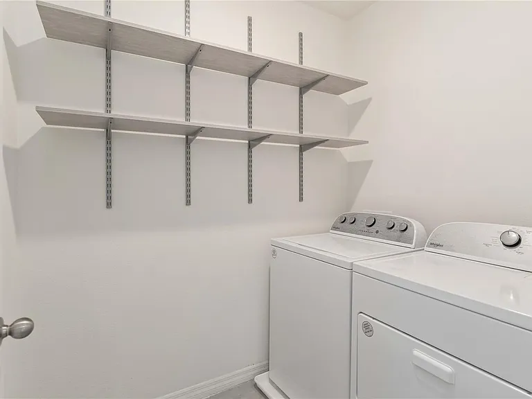17129 Reserva Dr — Photo 25