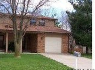 3314 Saratoga Dr, Belleville, IL 62221