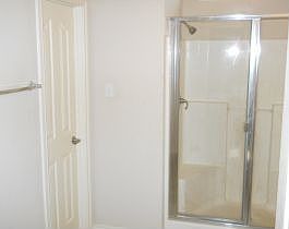 5th image of 612 Flora Vista Ct