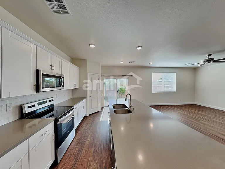 707 Terrain Star Ave — Photo 4