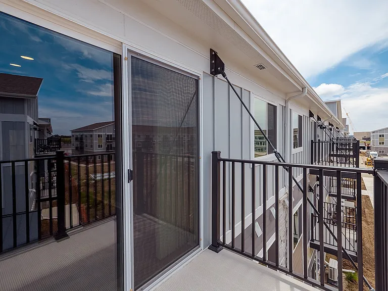 Village West Apartments — Photo 108