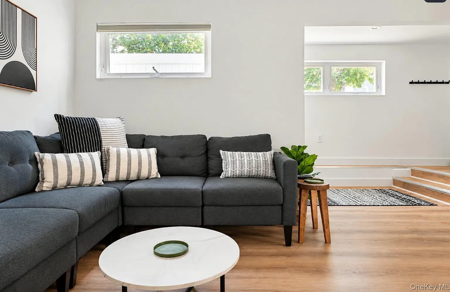 2 bed, 3.5 bath, 736 sqft, $4,000 — Photo 1
