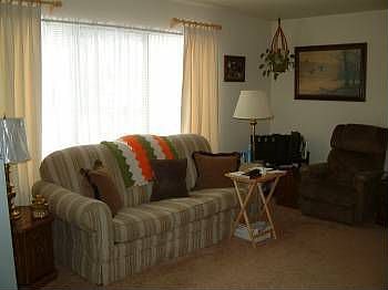 2nd image of 41-43 Starr Ave