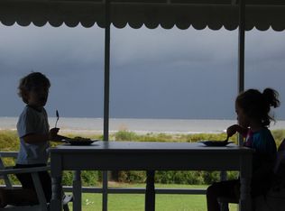 2105 Pettigrew St, Sullivans Island, SC 29482