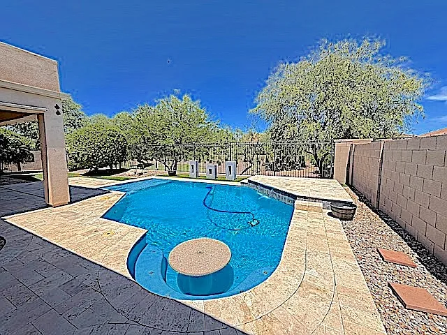 1142 E Bajor St — Photo 4