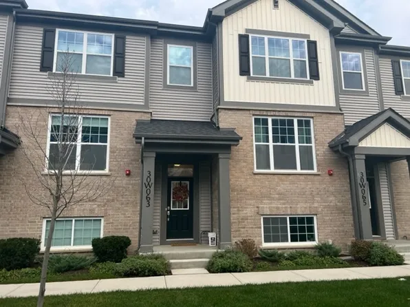 30W063 Brayman Ct, Naperville, IL 60563