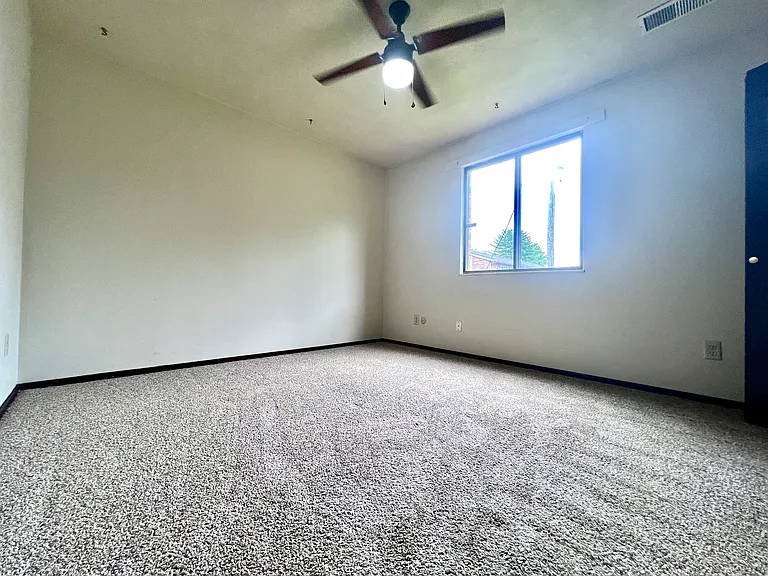 25 Yorkshire Ln #3 — Photo 9