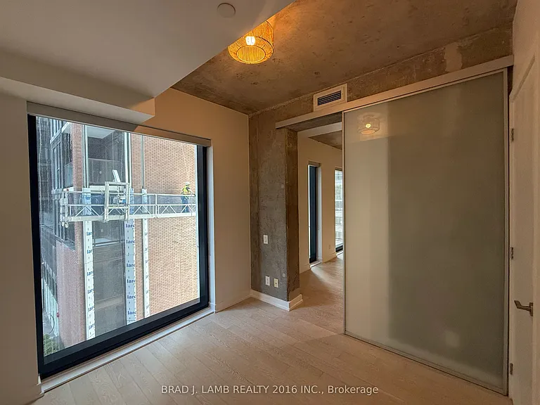 11 Charlotte St #501 — Photo 9