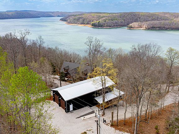 2nd image of 856 New Fall Creek Rd