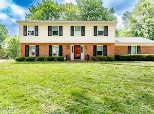 3101 Dunlieth Ct, Louisville, KY 40241