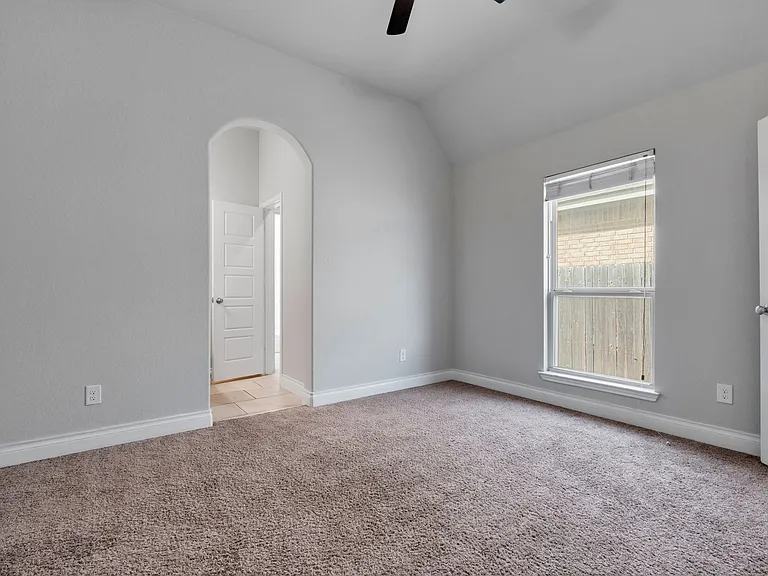8823 Haystack Rd — Photo 13