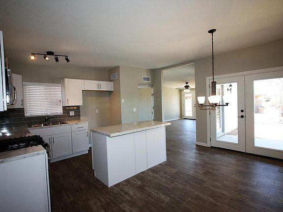 3rd image of 3081 W Treeline Dr