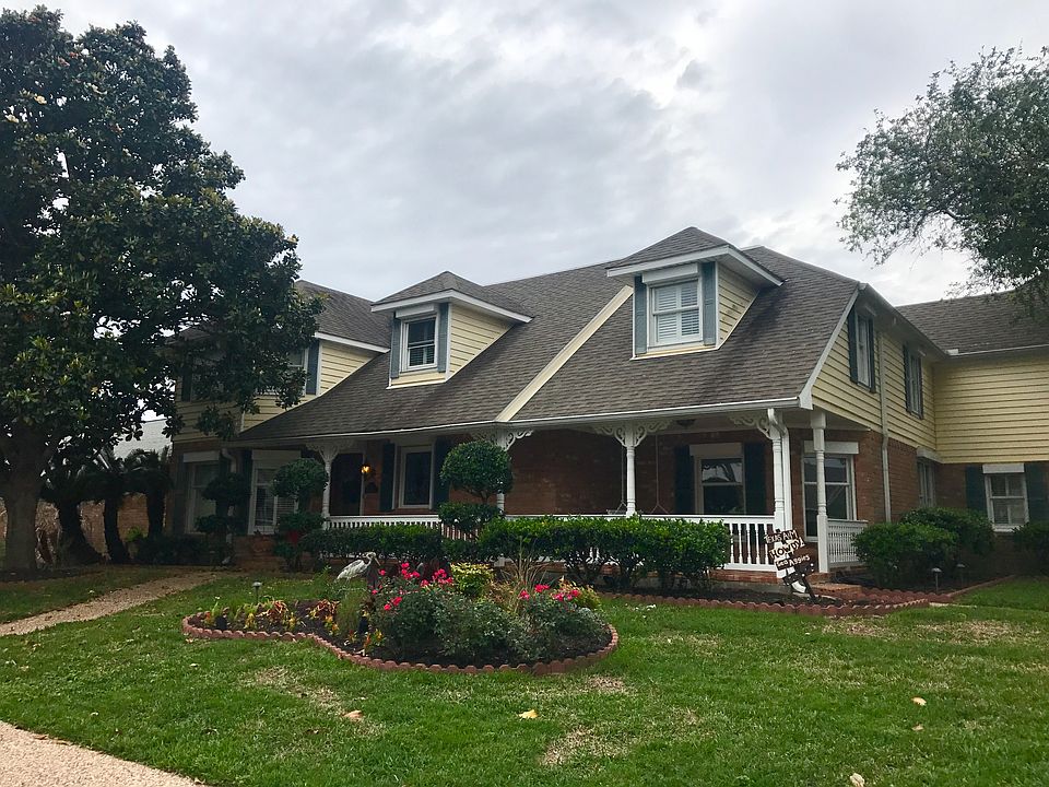 1st image of 17 Park Ln