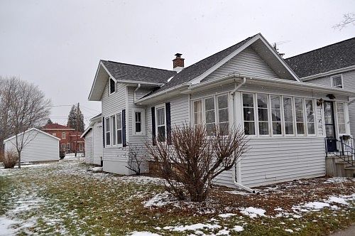 1st image of 212 W McArthur St