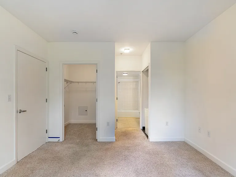 2700 San Pablo Ave #404 — Photo 10