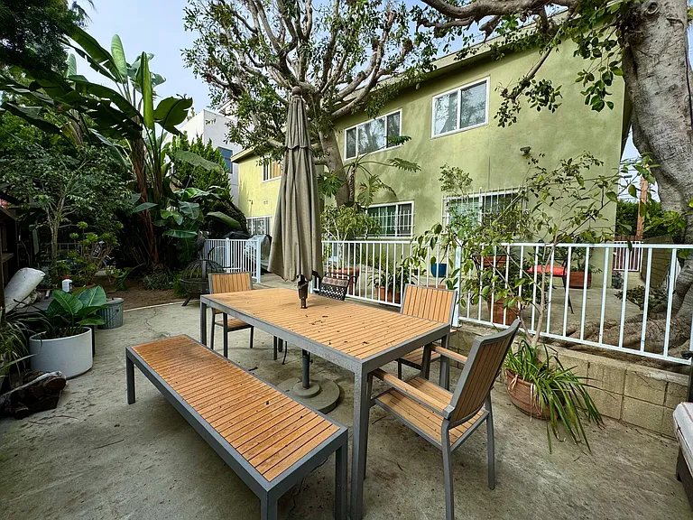 127 Vista Pl #5 — Photo 2