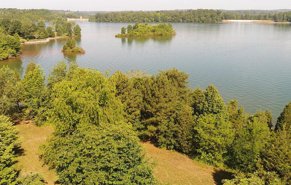 2nd image of 200 Edgewater Way Lot 050
